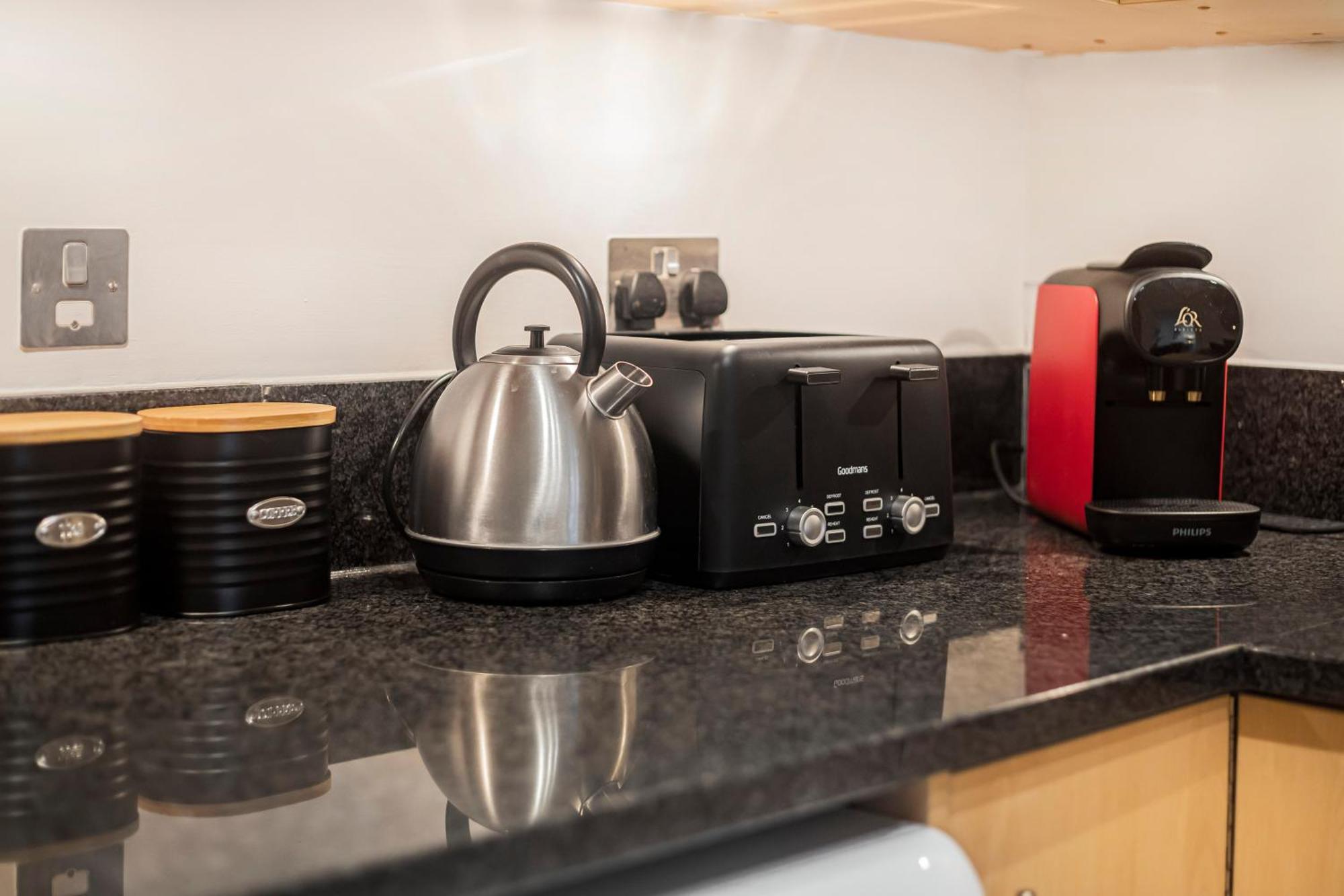 Athera - Hoxton Square 2 Bed, 2 Bath Entire Private Apartment London Exteriör bild